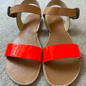 Vera Wang Tan and Orange Sandals Sleek Summer Style